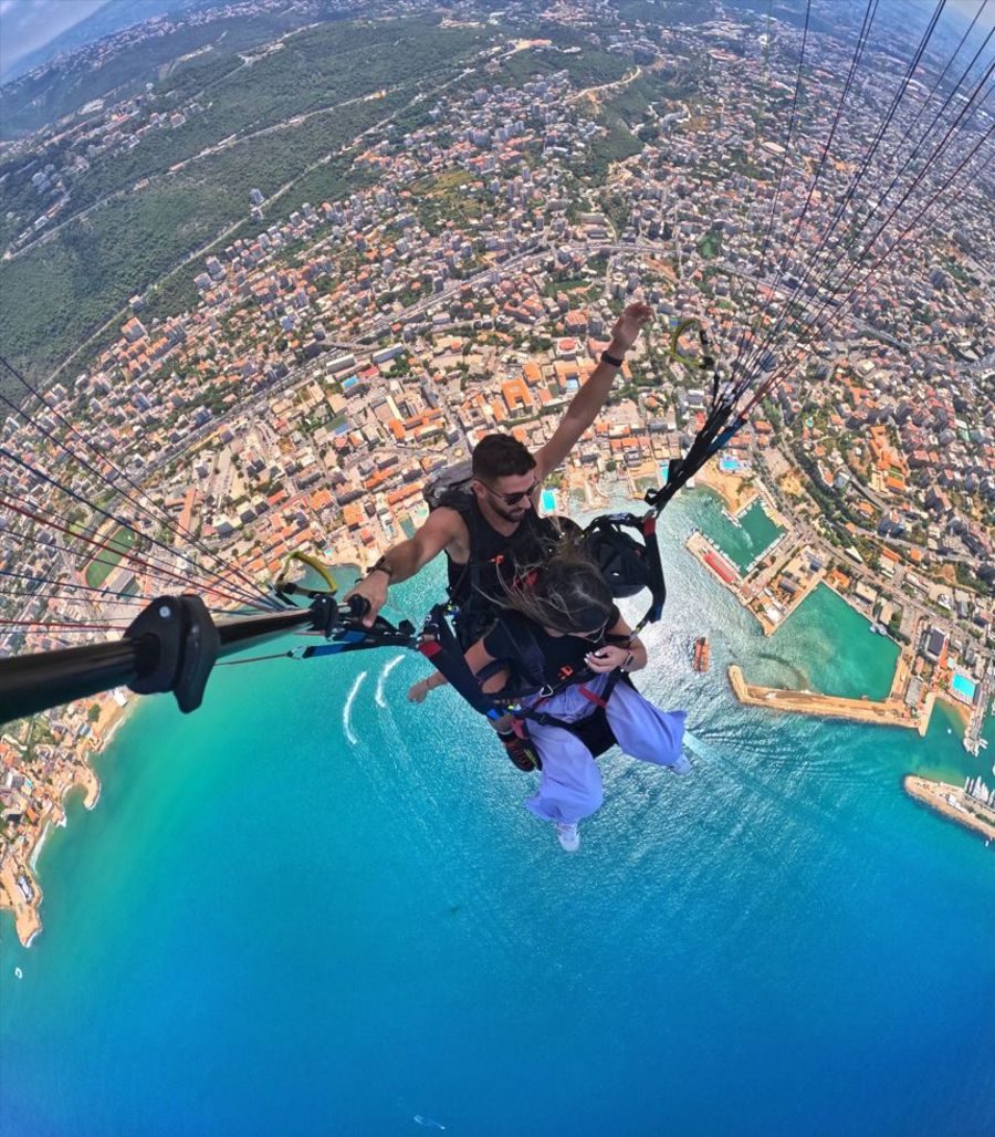 Tandem paragliding over Lebanon — Discovery Flight with Jack the Pilot